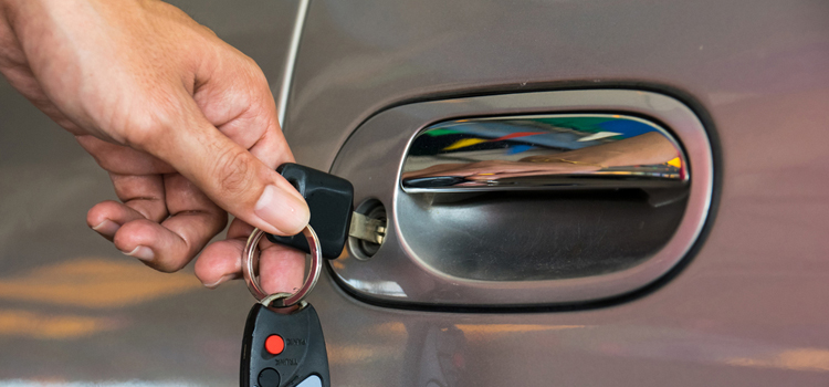 Car door lock repair in Wasco